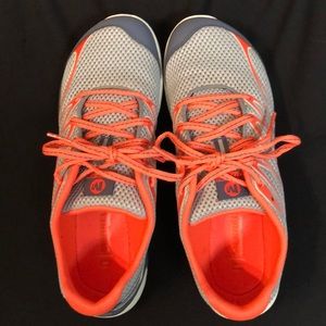 Merrill Sleet/Vibrant Coral Performance footwear